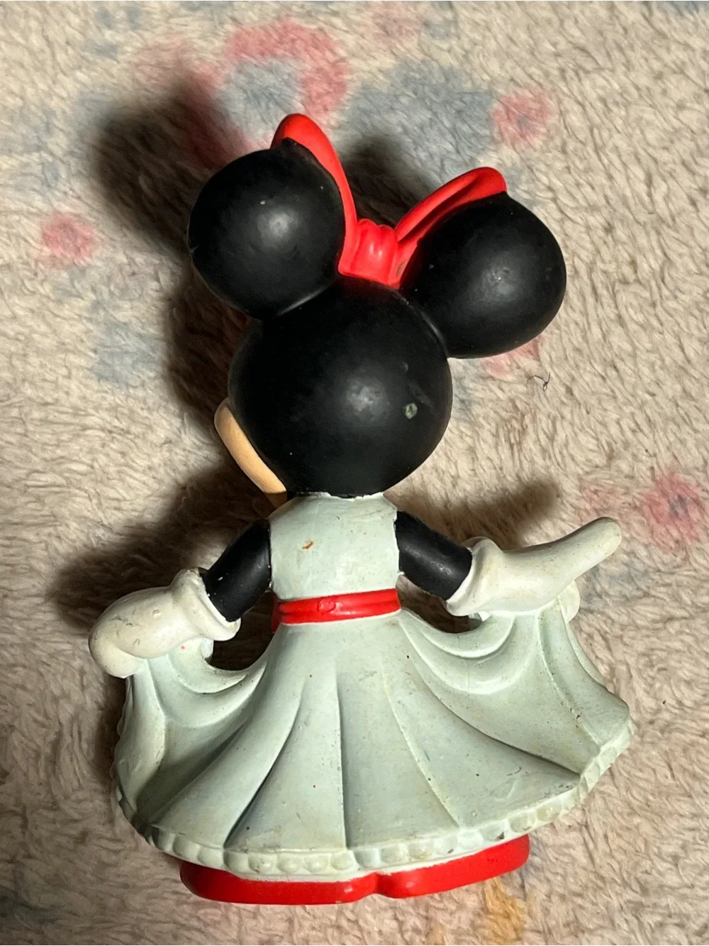 Vintage Disney Minnie Mouse PVC Figure White Dress Red Bow Applause China